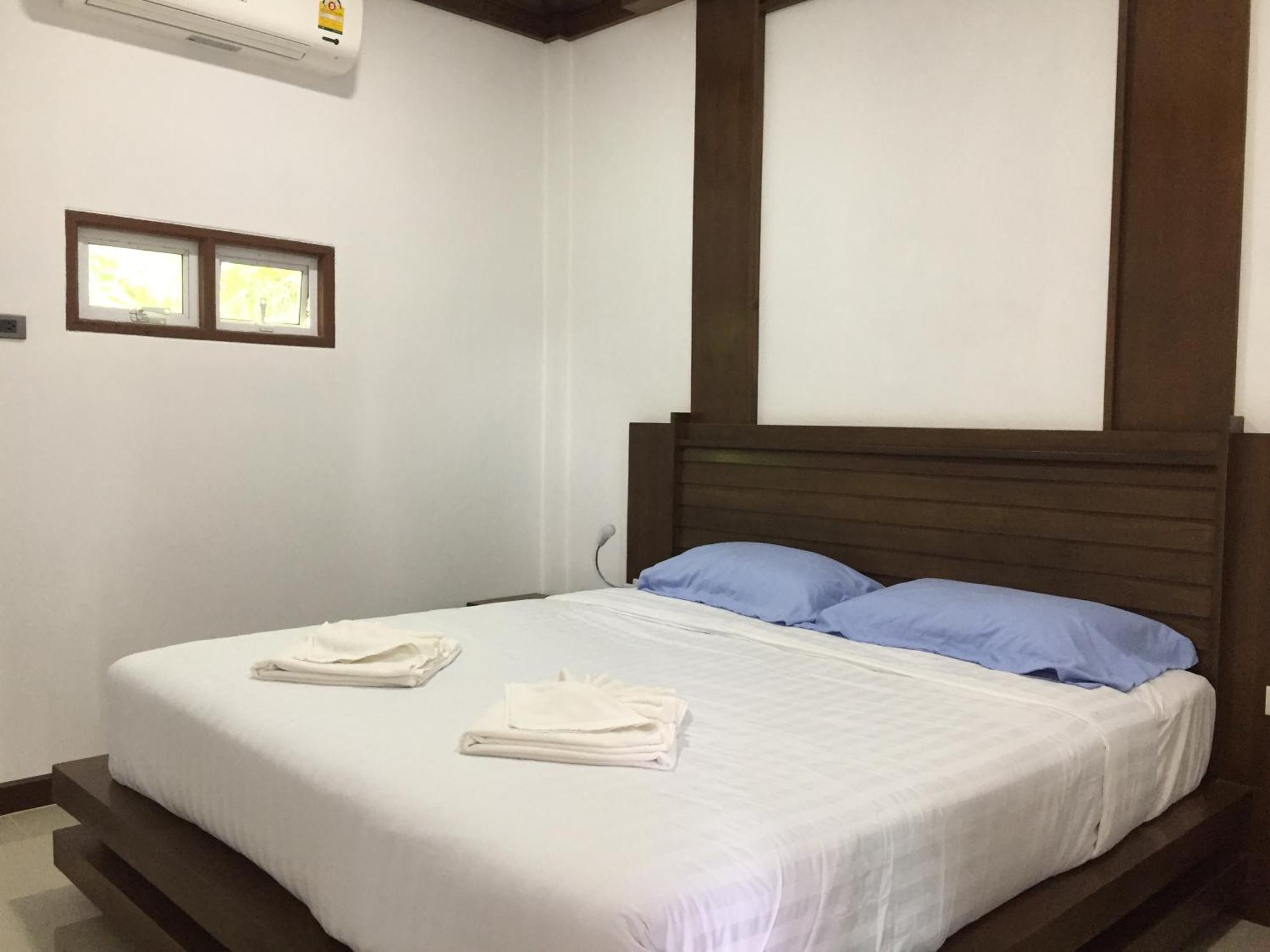 Tara House Hotel Koh Lanta Room photo