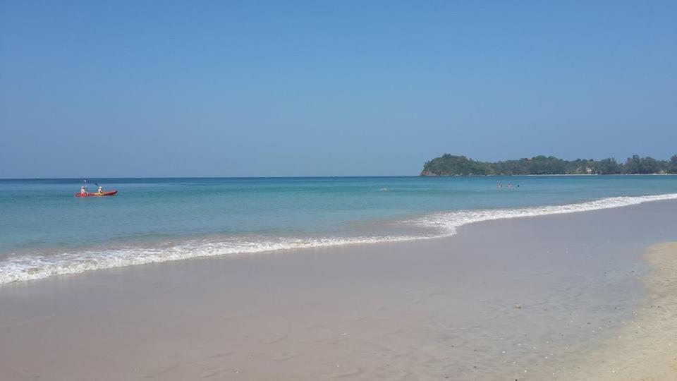 Tara House Hotel Koh Lanta Exterior photo